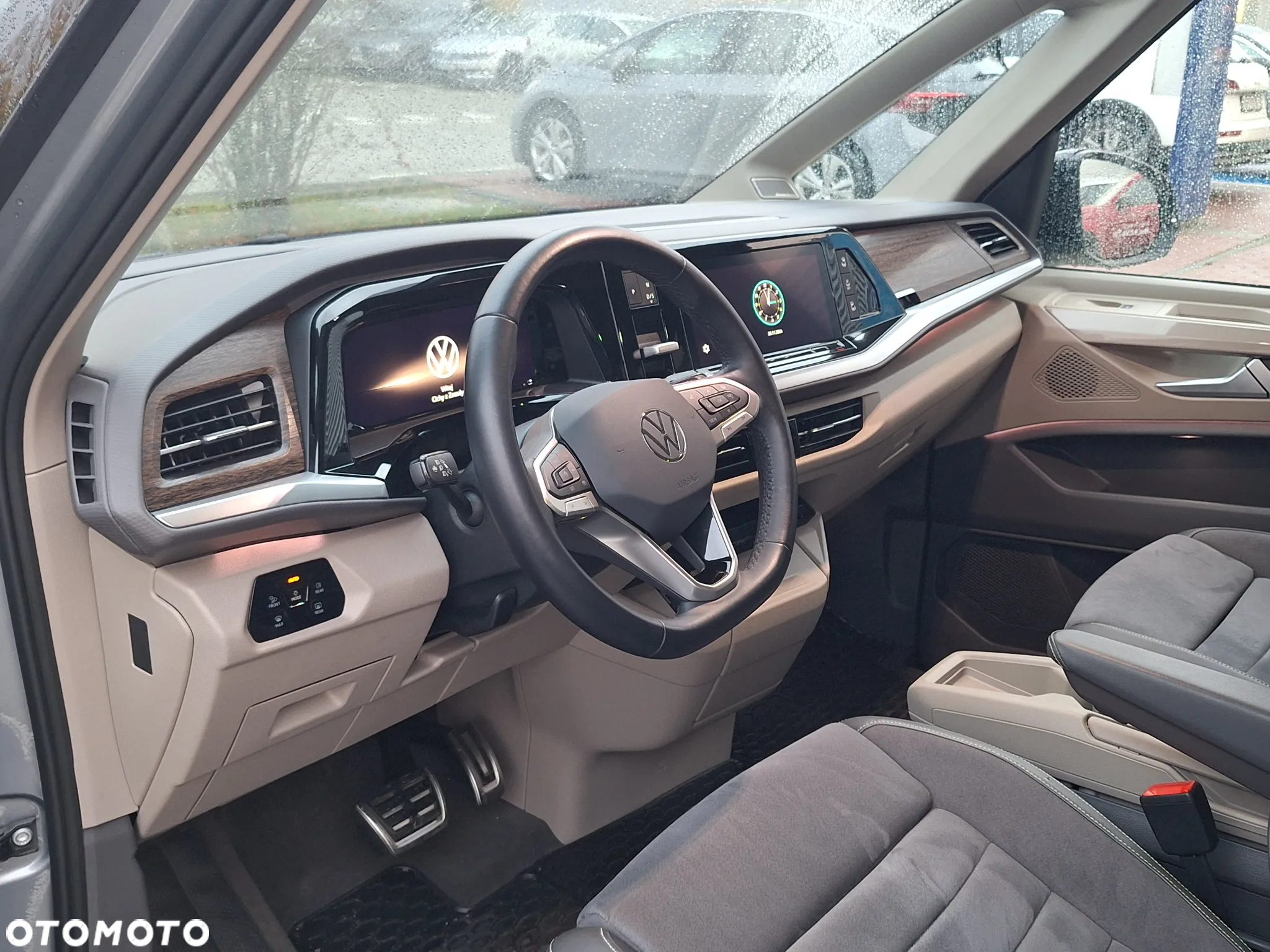 Volkswagen Multivan 2.0 TSI L2 Style DSG - 14