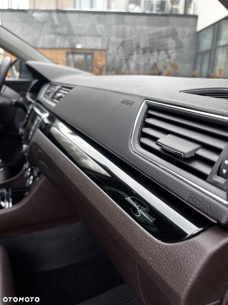 Skoda Superb 2.0 TDI 4x4 DSG L&K - 27