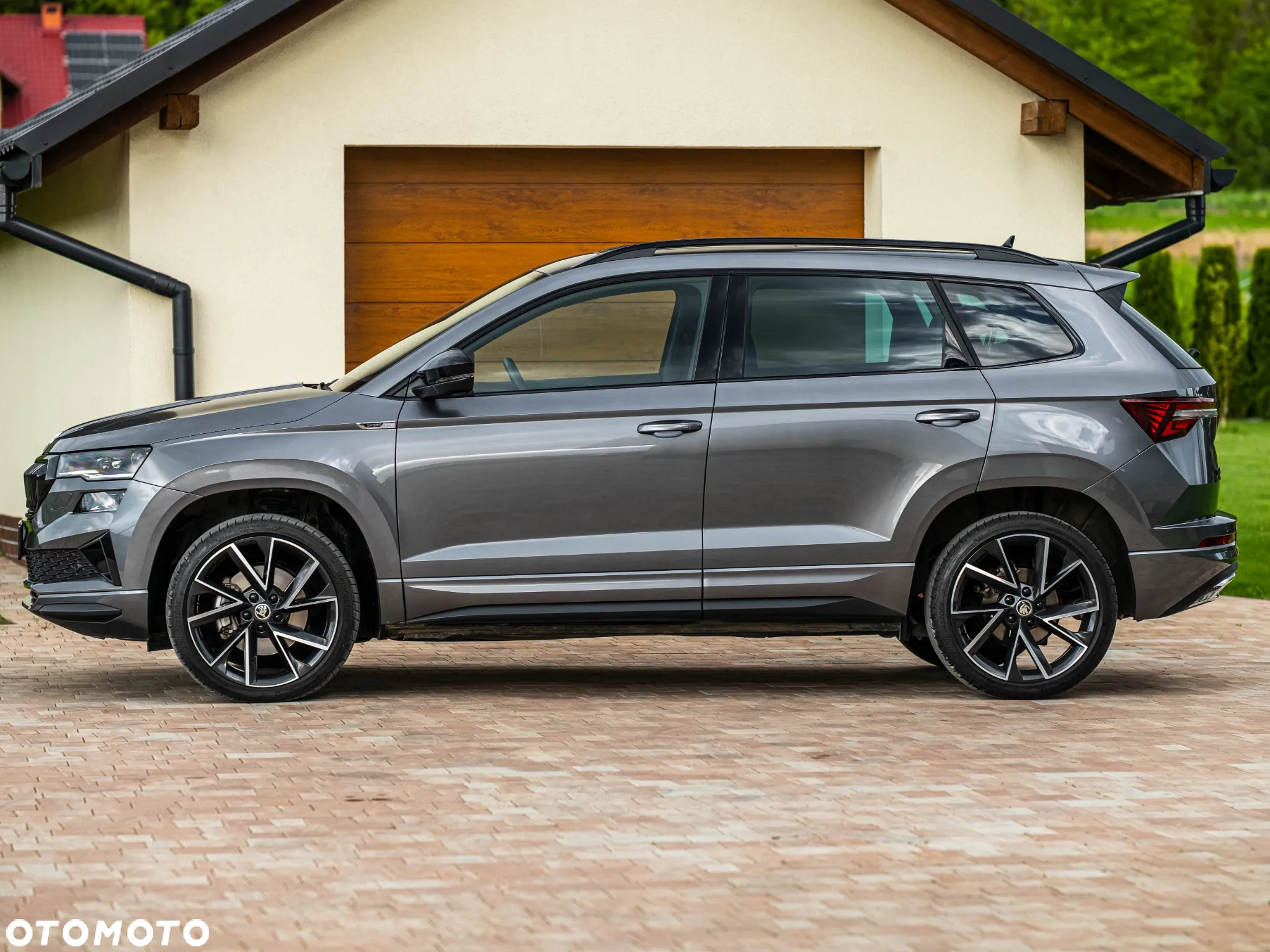 Skoda Karoq 1.5 TSI ACT Sportline DSG - 6
