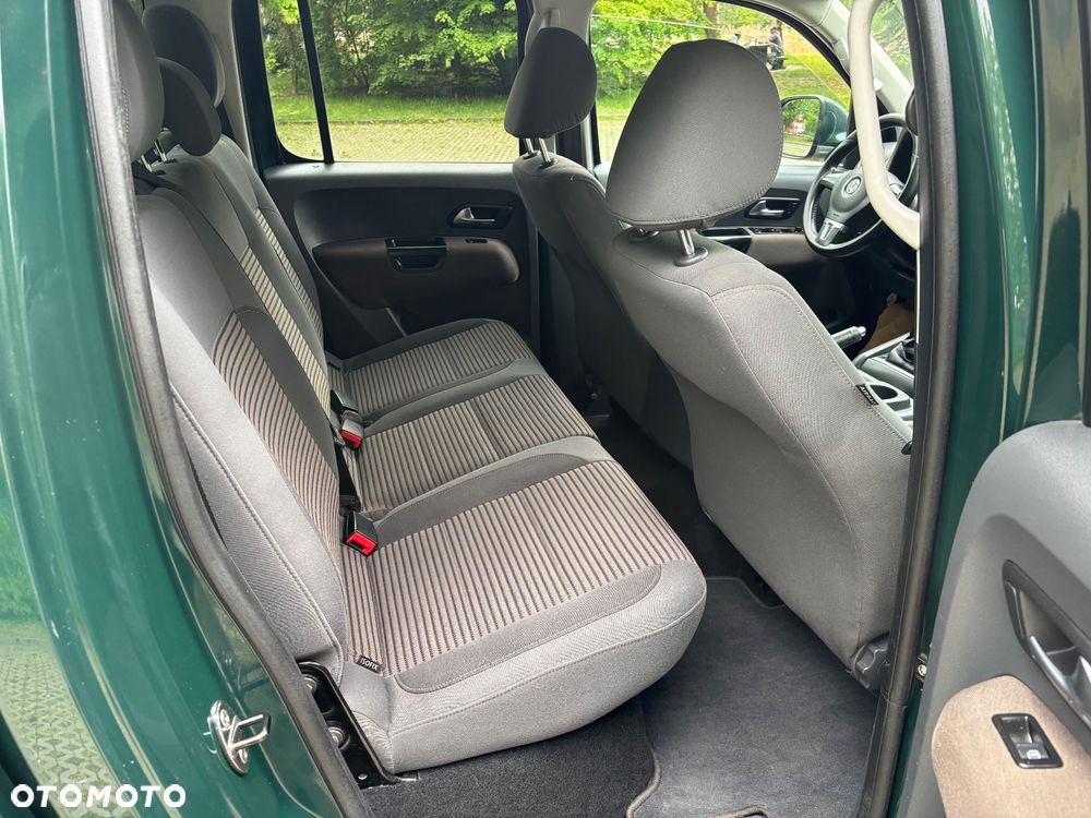 Volkswagen Amarok - 23