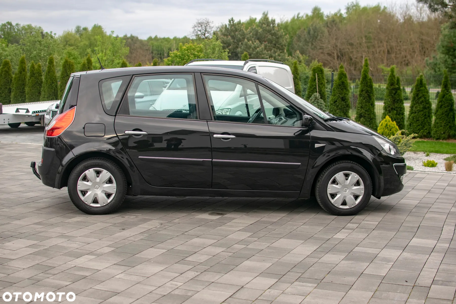 Renault Scenic - 22