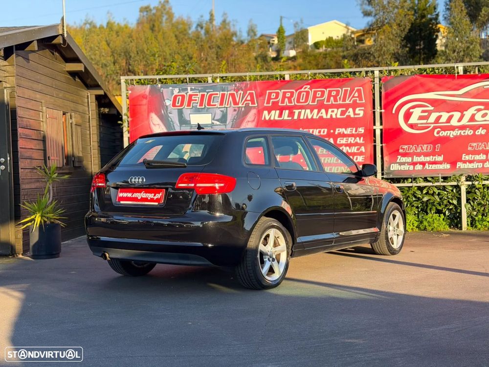 Audi A3 Sportback 1.6 TDI Advance - 9