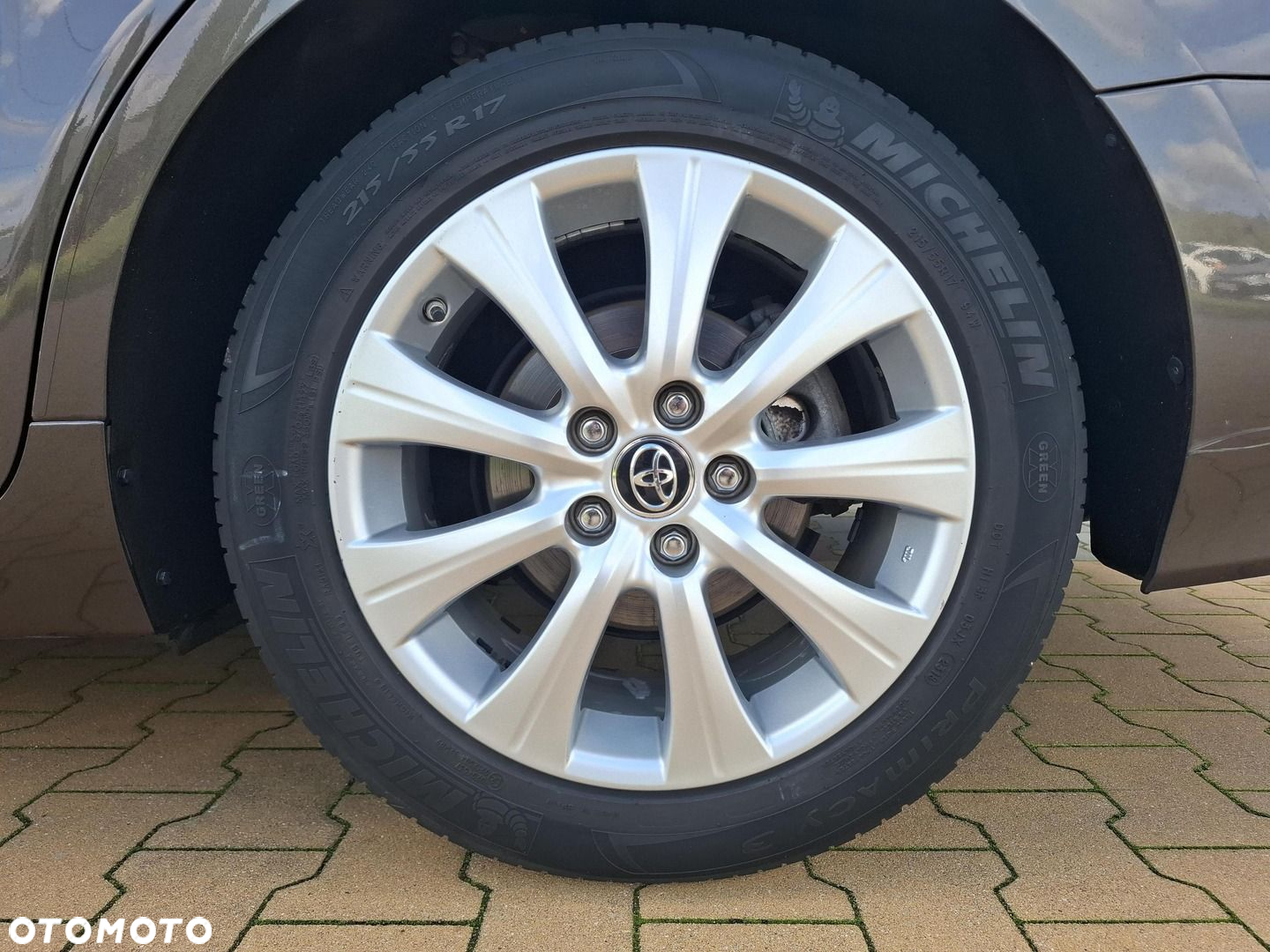 Toyota Camry 2.5 Hybrid Comfort CVT - 19