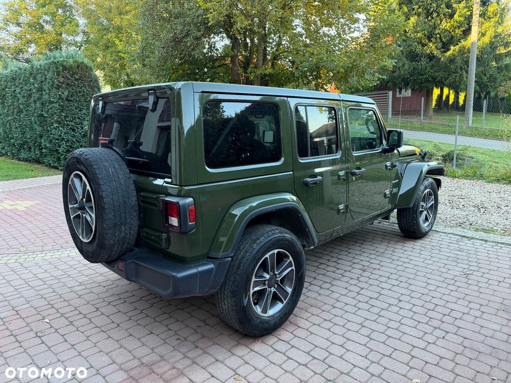 Jeep Wrangler - 10