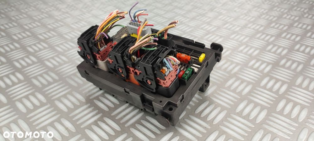 9664706280 moduł skrzynka bezpieczników sterownik BSM R05 PEUGEOT CITROEN - 2
