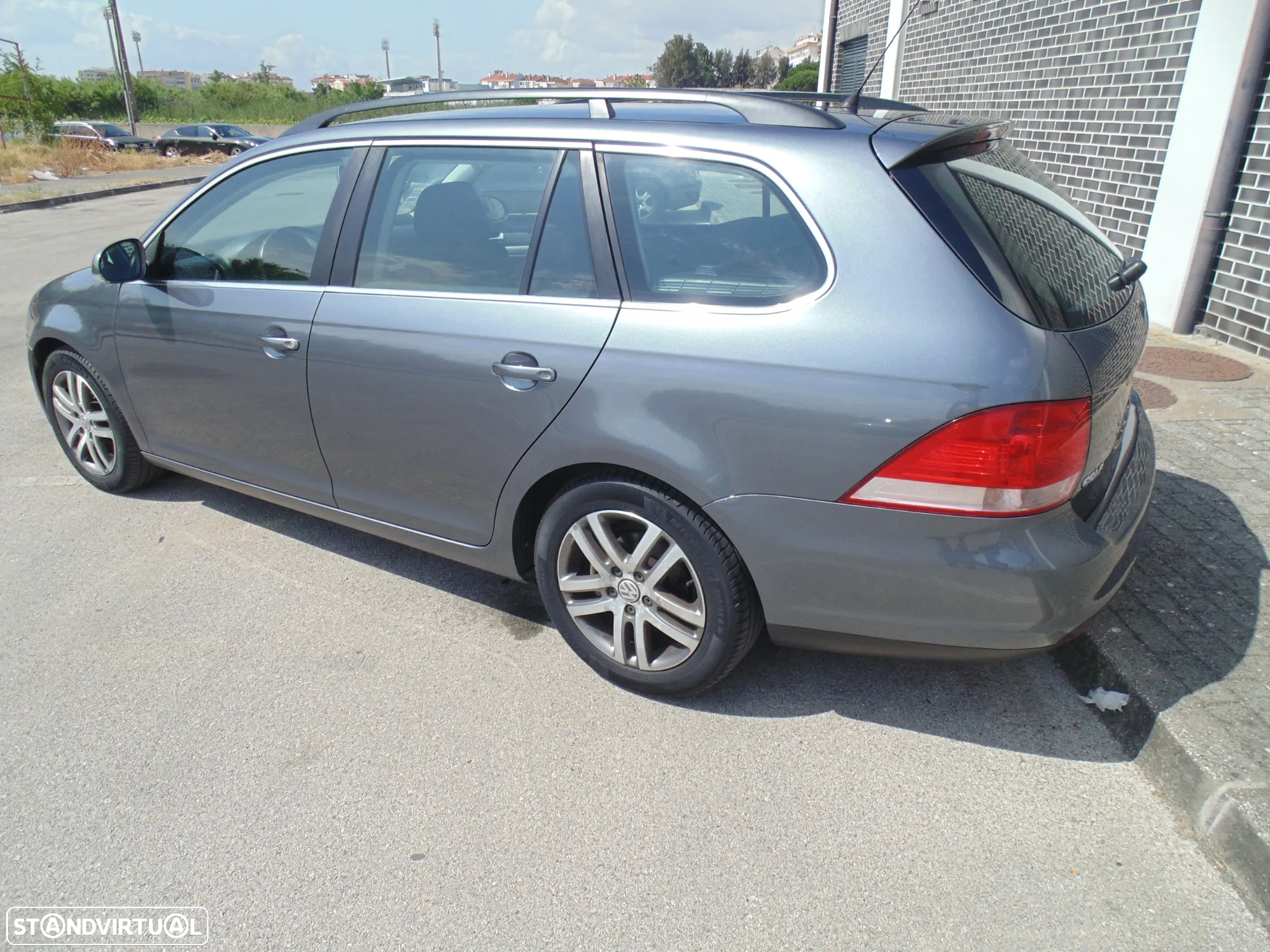 VW Golf Variant 1.9 TDi BlueM Confortline - 14