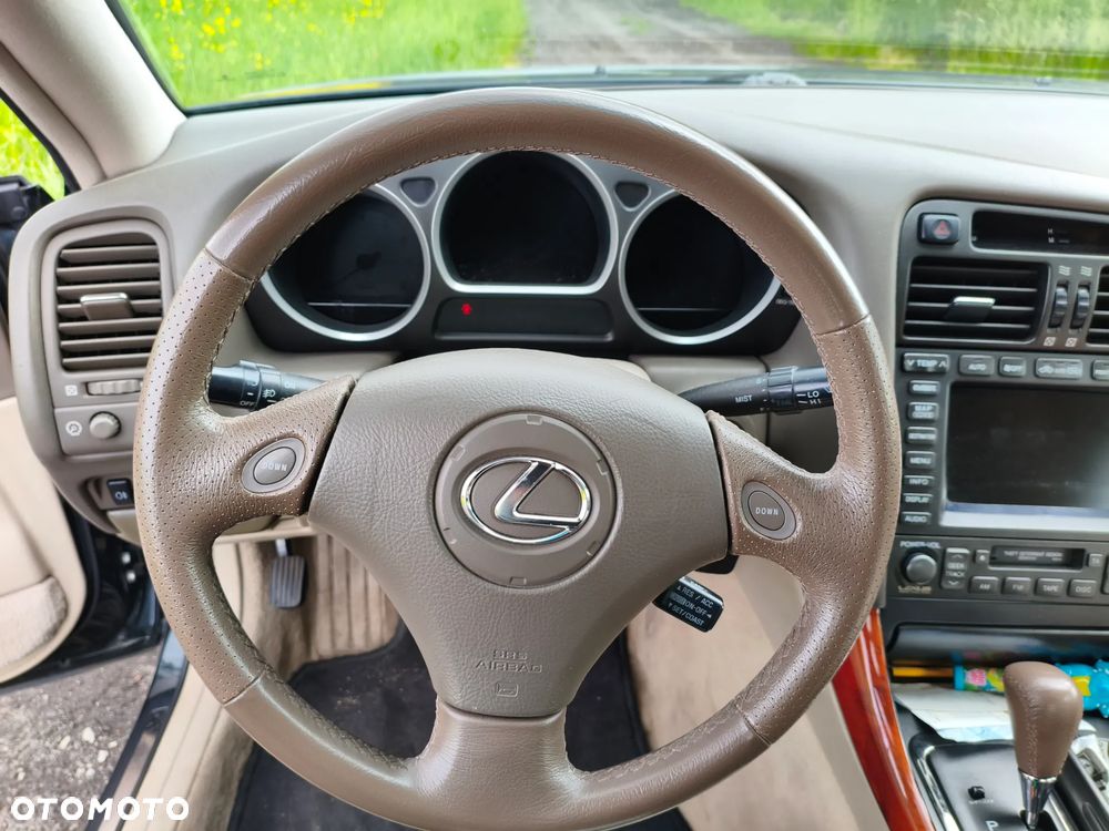 Lexus GS 300 - 12