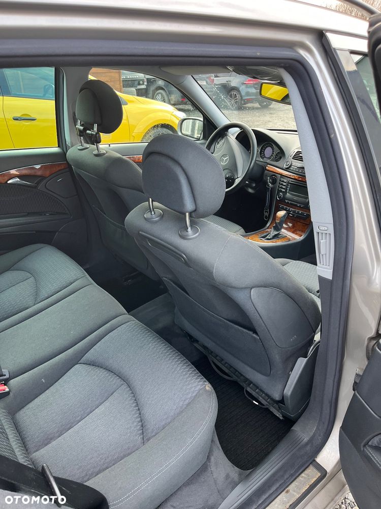 Mercedes-Benz Klasa E - 11