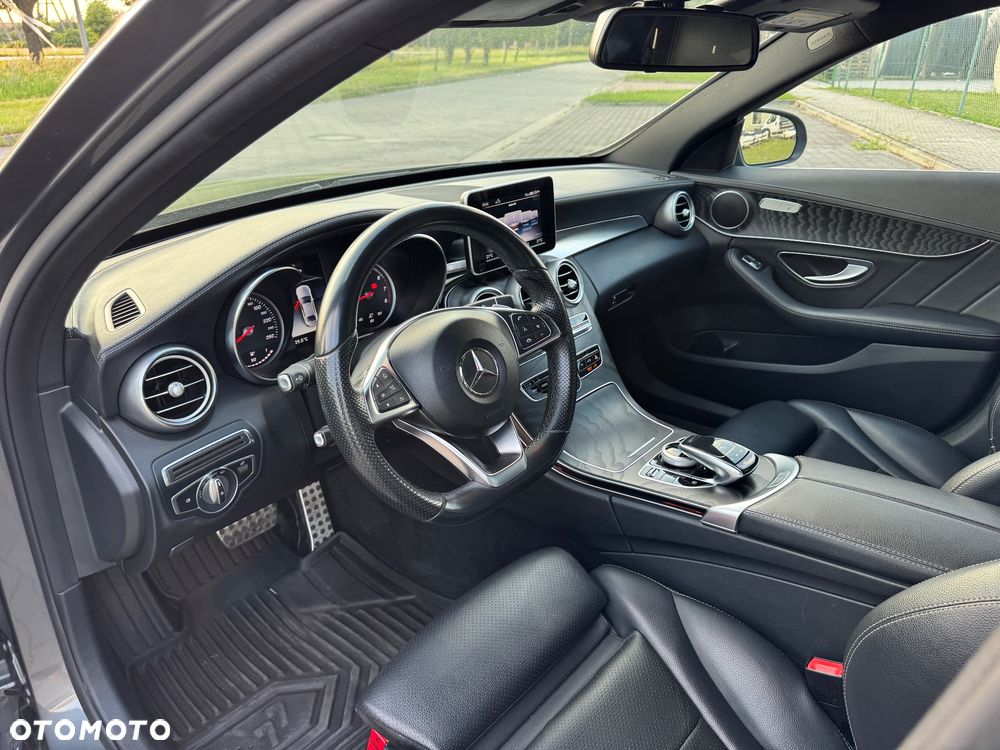 Mercedes-Benz Klasa C 200 4-Matic 9G-TRONIC - 3
