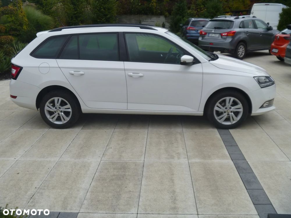 Skoda Fabia 1.0 TSI Ambition - 10