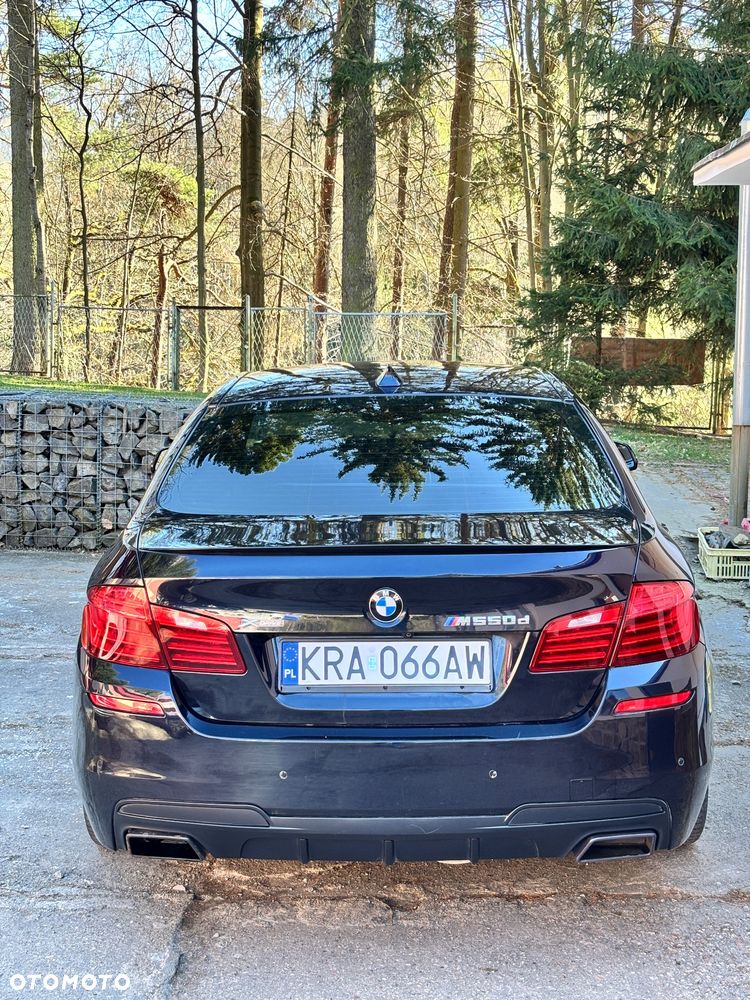 BMW Seria 5 530d xDrive Luxury Line - 2
