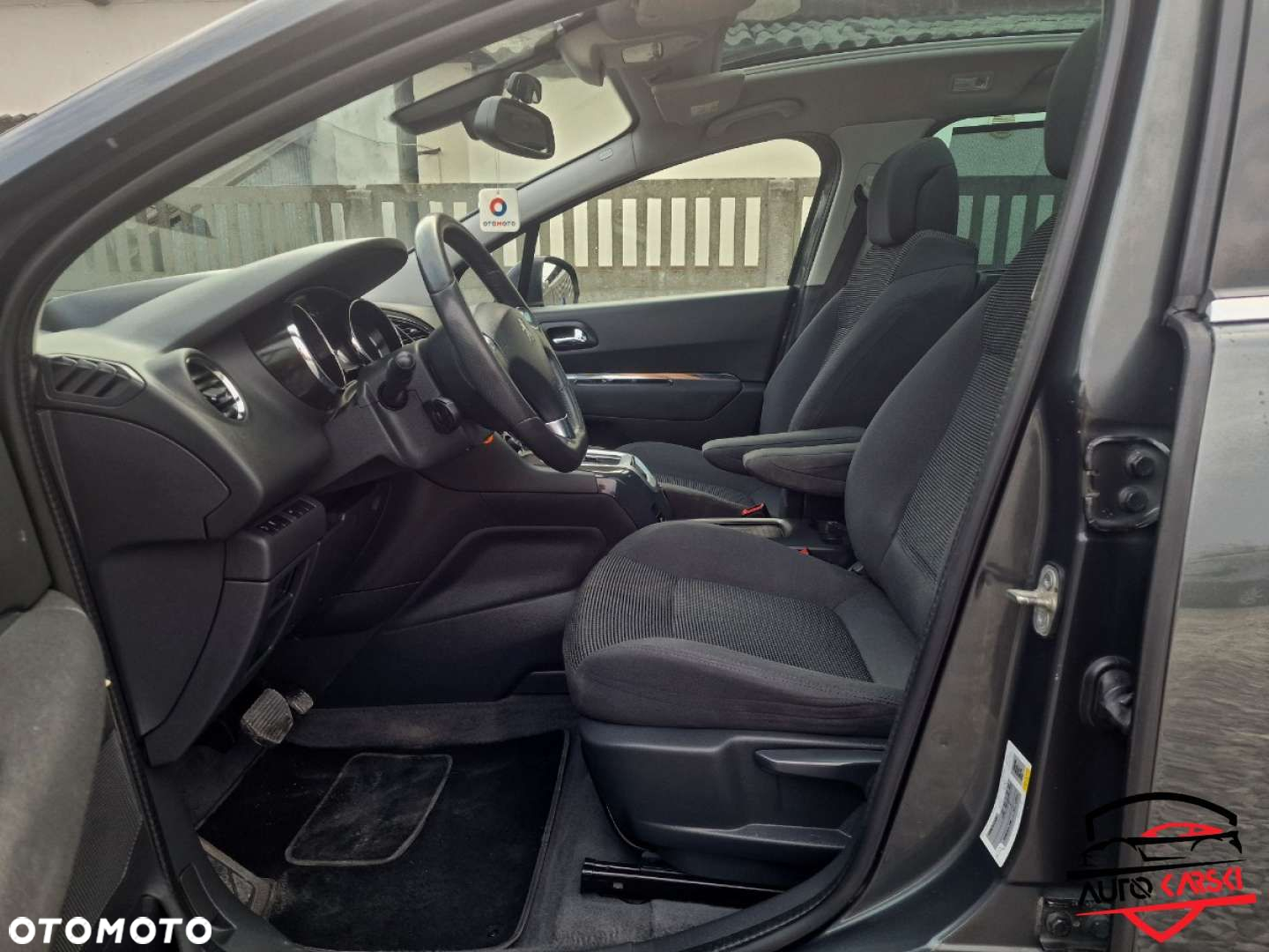 Peugeot 5008 - 30