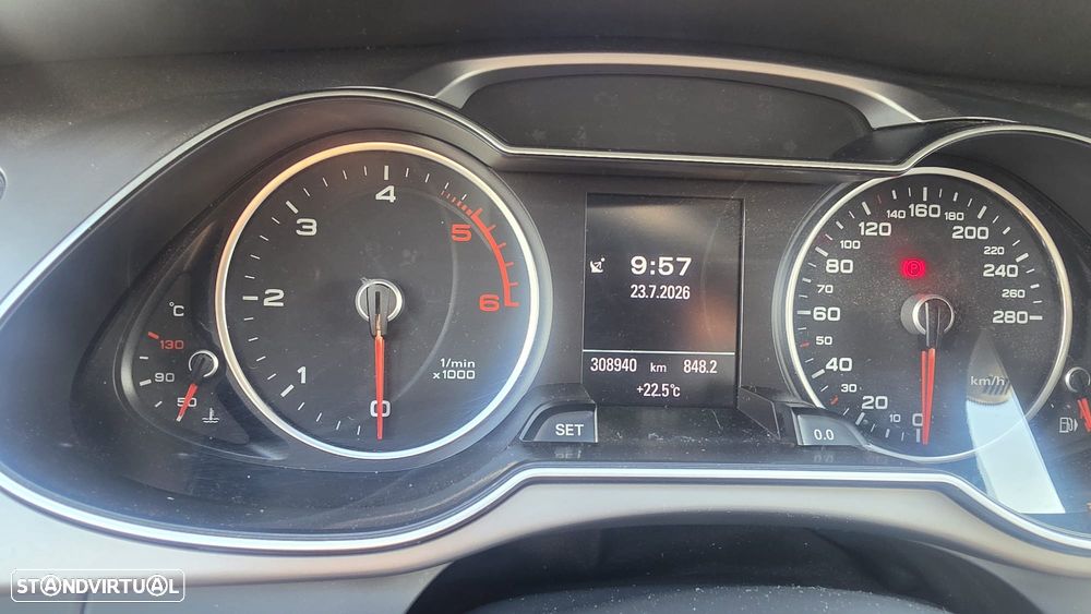 Audi A4 Allroad - 16