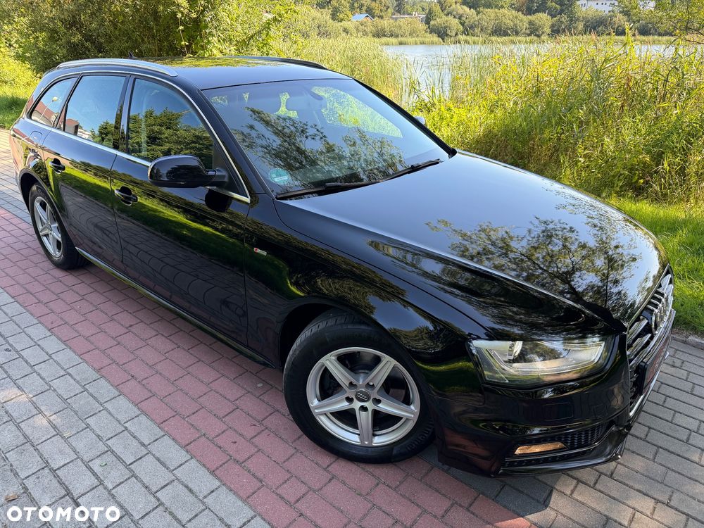 Audi A4 Avant 2.0 TDI DPF clean diesel multitronic S line Sportpaket - 29