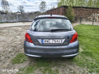 Peugeot 207 1.4 16V Presence - 3