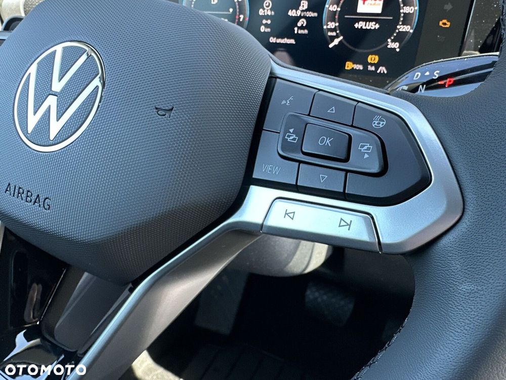 Volkswagen T-Roc - 22