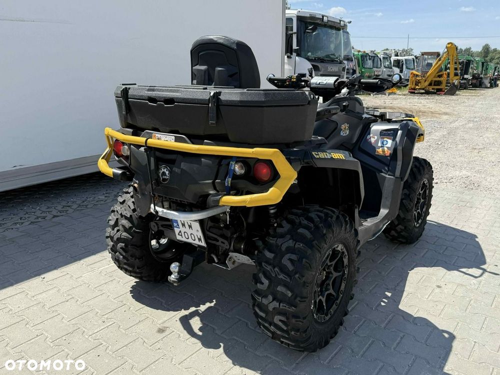 Can-Am Outlander Max - 16
