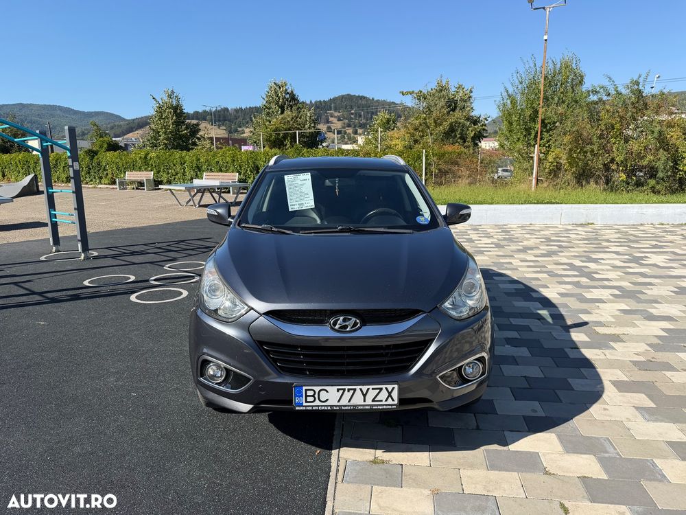 HYUNDAI ix35 2012 — imagine 2