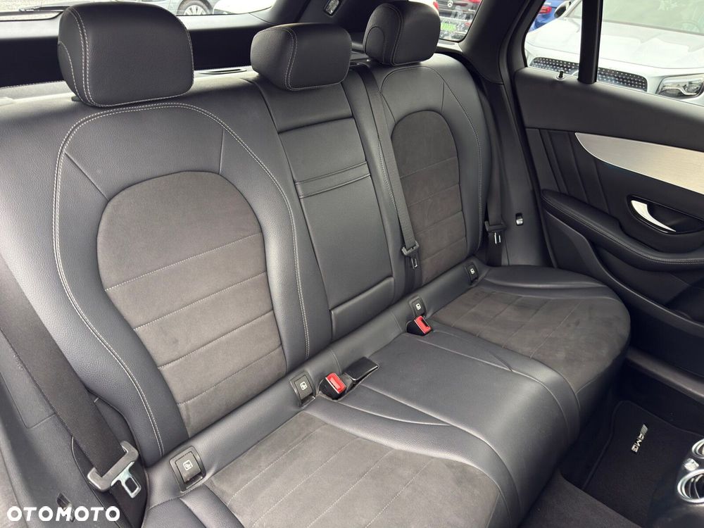 Mercedes-Benz GLC 250 4-Matic - 32