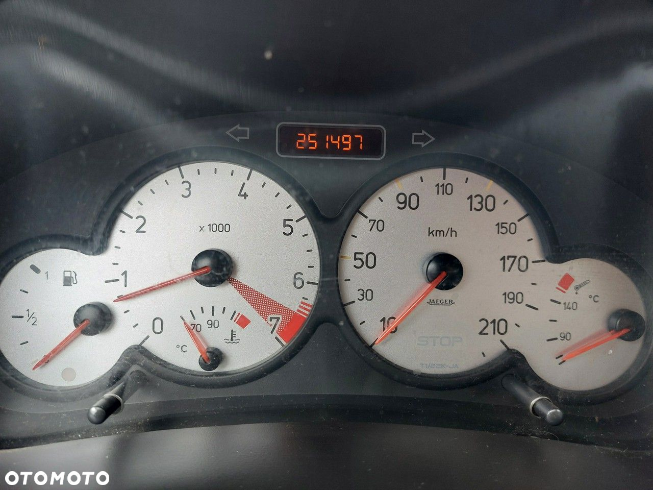 Peugeot 206 - 22