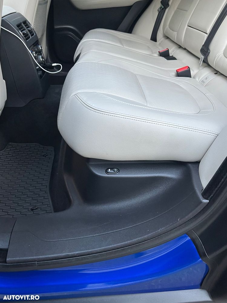 Jaguar F-Pace 30d AWD R-Sport - 16