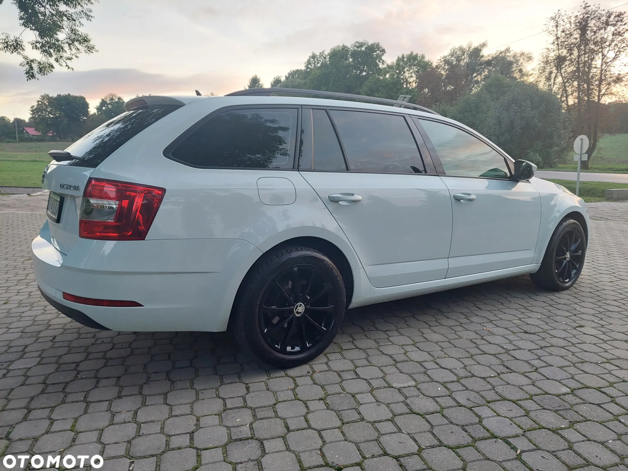 Skoda Octavia 1.6 TDI Ambition - 4