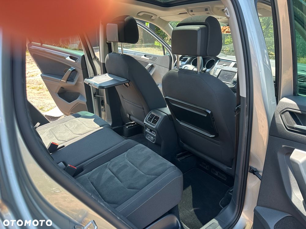 Volkswagen Tiguan 2.0 TDI SCR 4MOTION BlueMotion Technology DSG Exclusive - 14