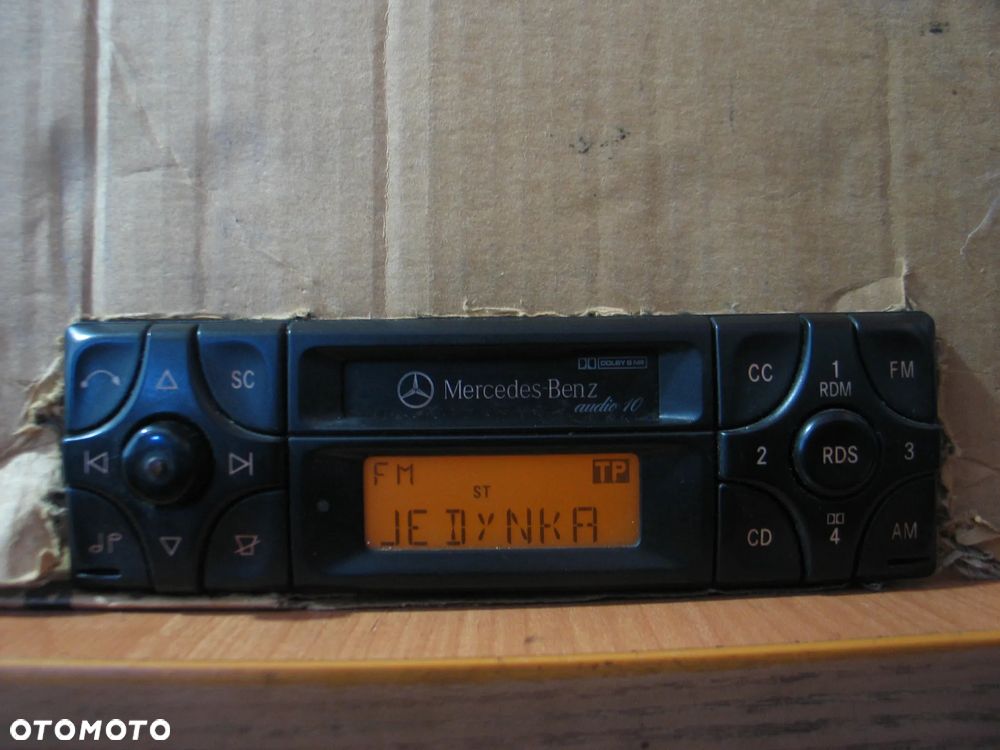 radio radioodtwarzacz Mercedes audio 10  becker BE3100  A2108200986 - 7