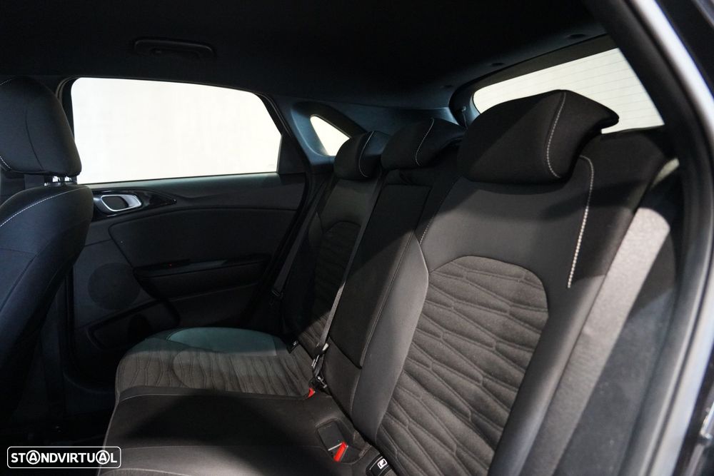 Kia Ceed 1.0 T-GDI GT Line - 22