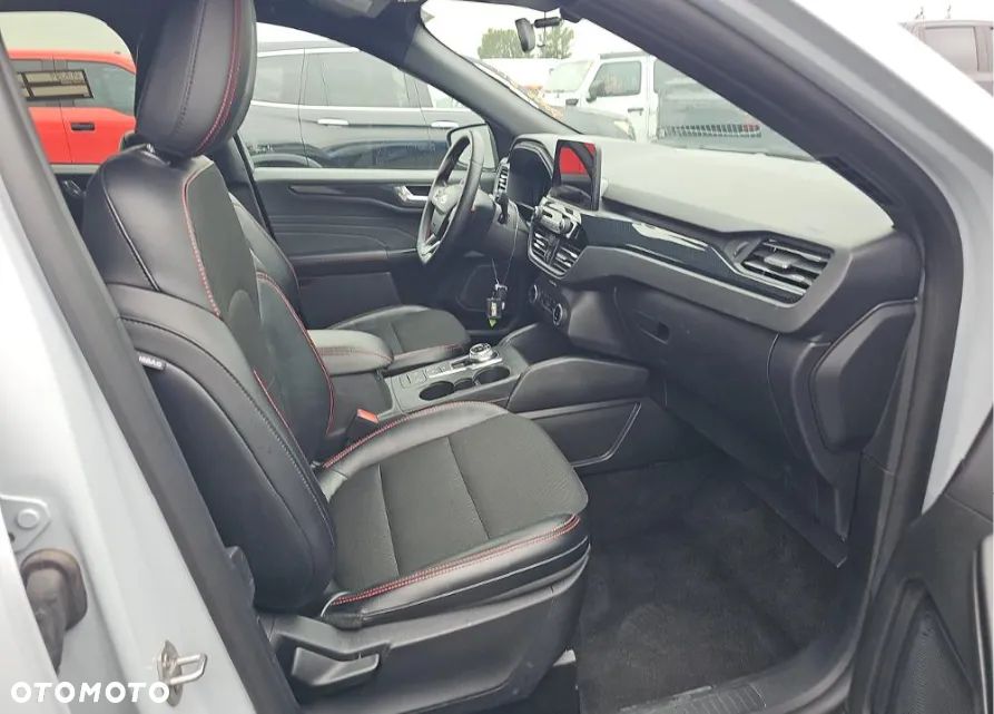 Ford Escape - 10