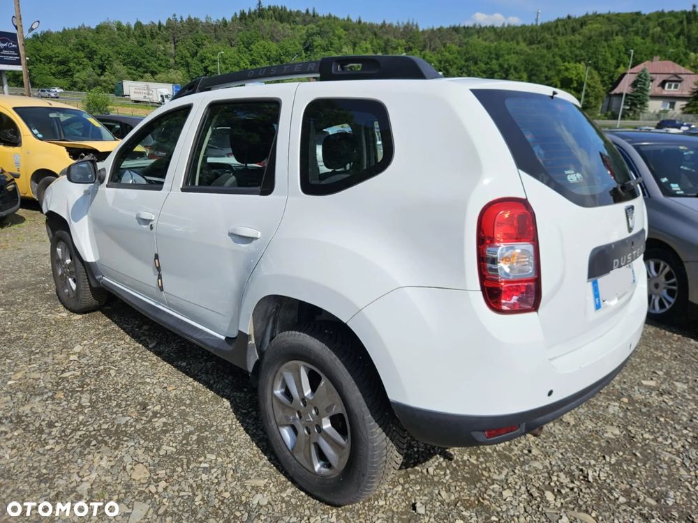 Dacia Duster 1.2 TCe Celebration S&S EU6 - 3