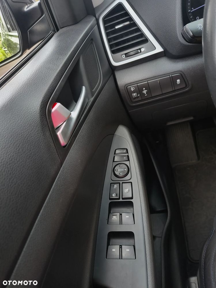 Hyundai Tucson - 8