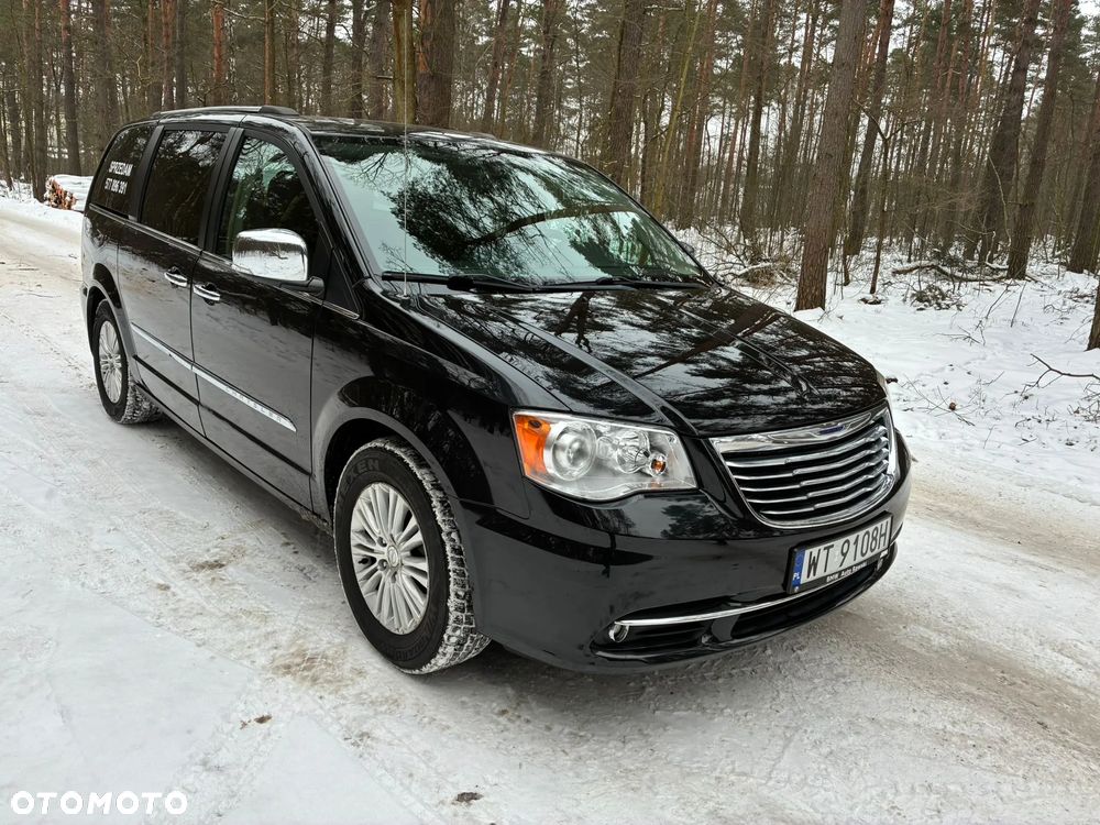 Chrysler Town & Country 3.6 Limited - 5