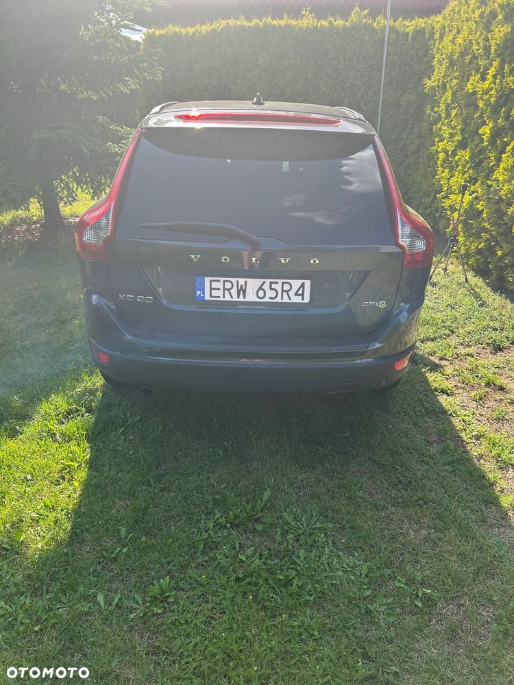 Volvo XC 60 DRIVe Momentum - 4