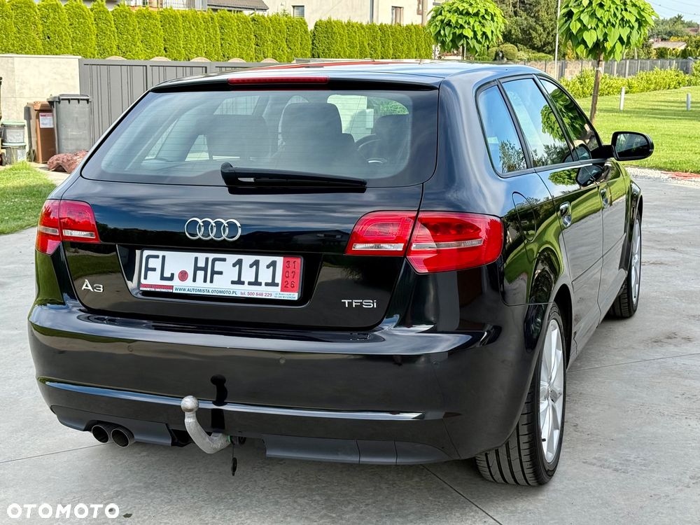 Audi A3 Sportback 1.4 TFSI Ambiente - 9