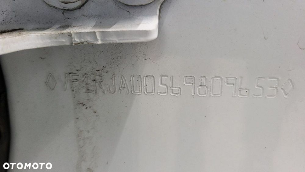 Renault Clio - 29