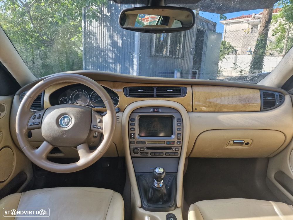 Jaguar X-Type SW 2.0 D Classic - 5