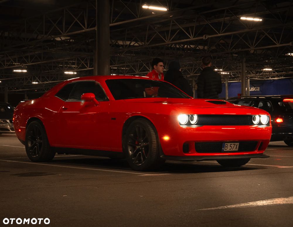 Dodge Challenger 5.7 R/T - 13