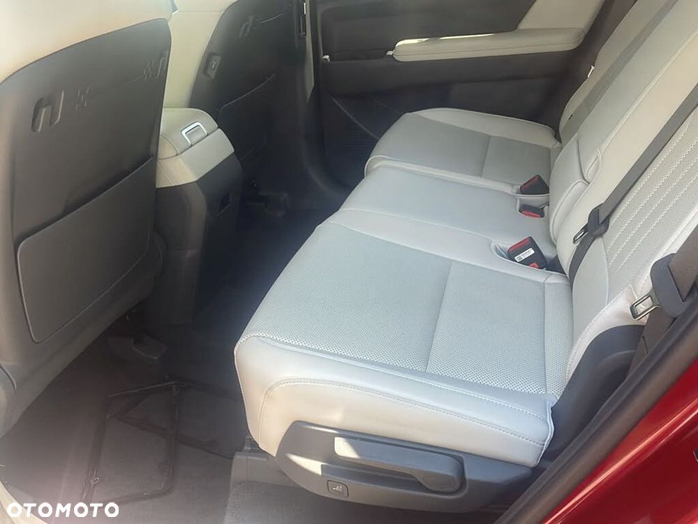 Hyundai Santa Fe - 13