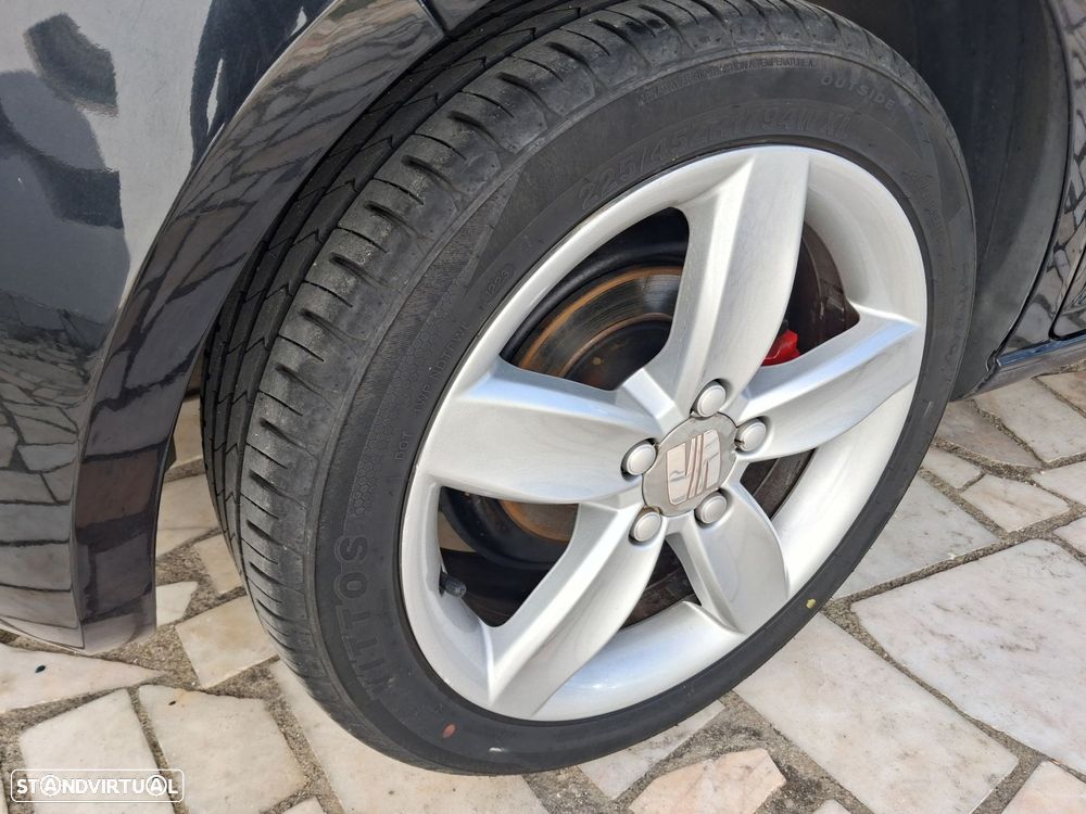 SEAT Leon 2.0 TDI Sport DPF - 14