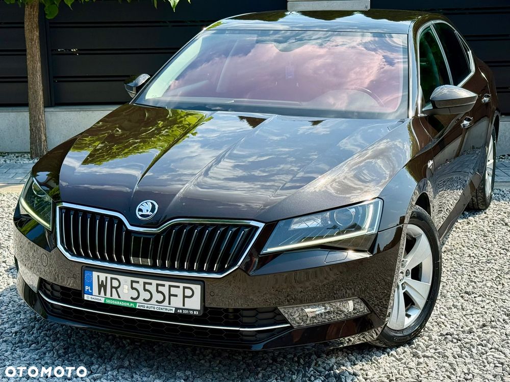 Skoda Superb 2.0 TDI 4x4 L&K DSG - 2