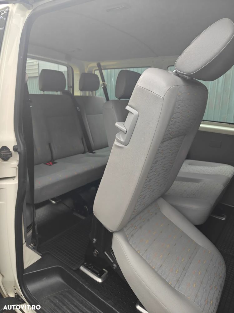 Volkswagen Transporter - 8