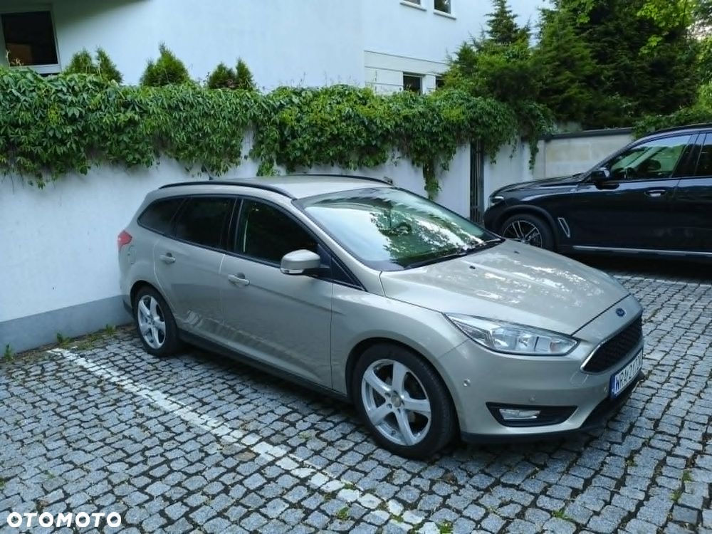 Ford Focus 1.0 EcoBoost Trend Sport - 10