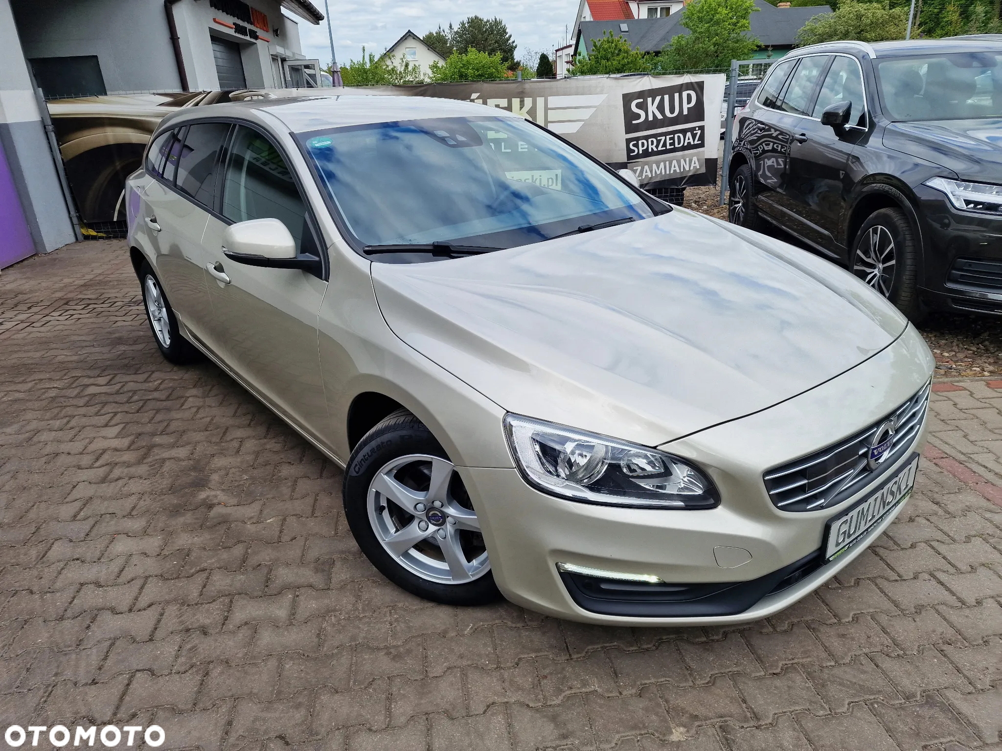 Volvo V60 D2 Geartronic Momentum - 6