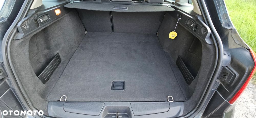 Renault Laguna 2.0 DCi Tech Run - 11