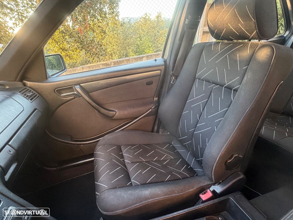 Mercedes-Benz C 250 TD Sport - 11