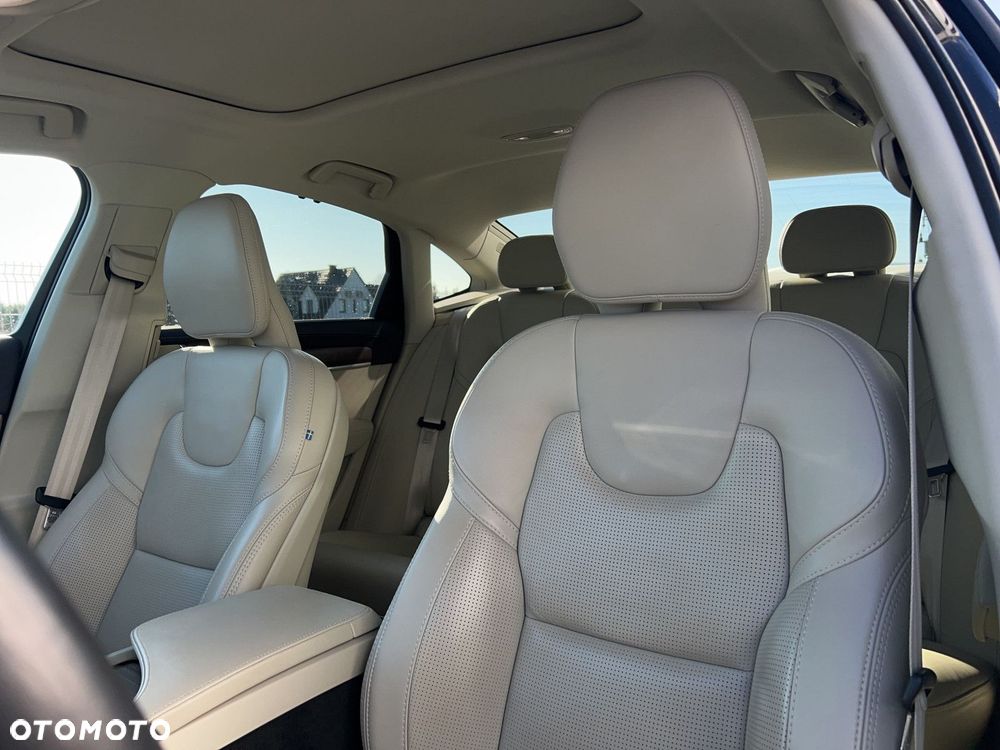 Volvo S90 B5 D AWD Inscription - 12