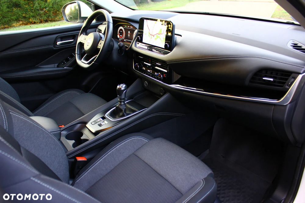 Nissan Qashqai 1.3 DIG-T N-Connecta EU6d - 39