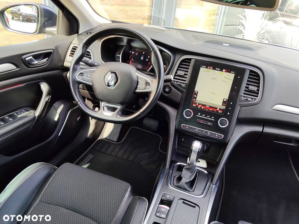 Renault Megane BLUE dCi 150 EDC BOSE EDITION - 23