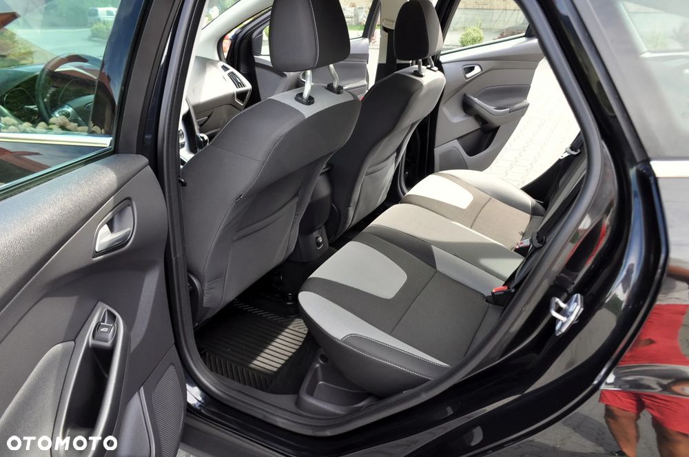 Ford Focus 1.6 EcoBoost Titanium - 20